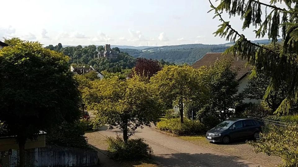 Etagenwohnung Lahnstein - 3 Zimmer, 96 m&sup2;, 275.000&euro; | Angebot:26868410