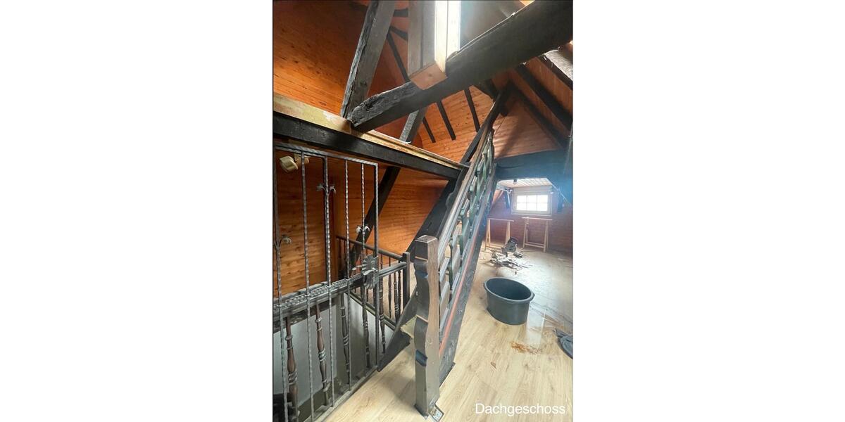 Einfamilienhaus Montabaur - 5 Zimmer, 248 m&sup2;, 100.000&euro; | Angebot:26066502