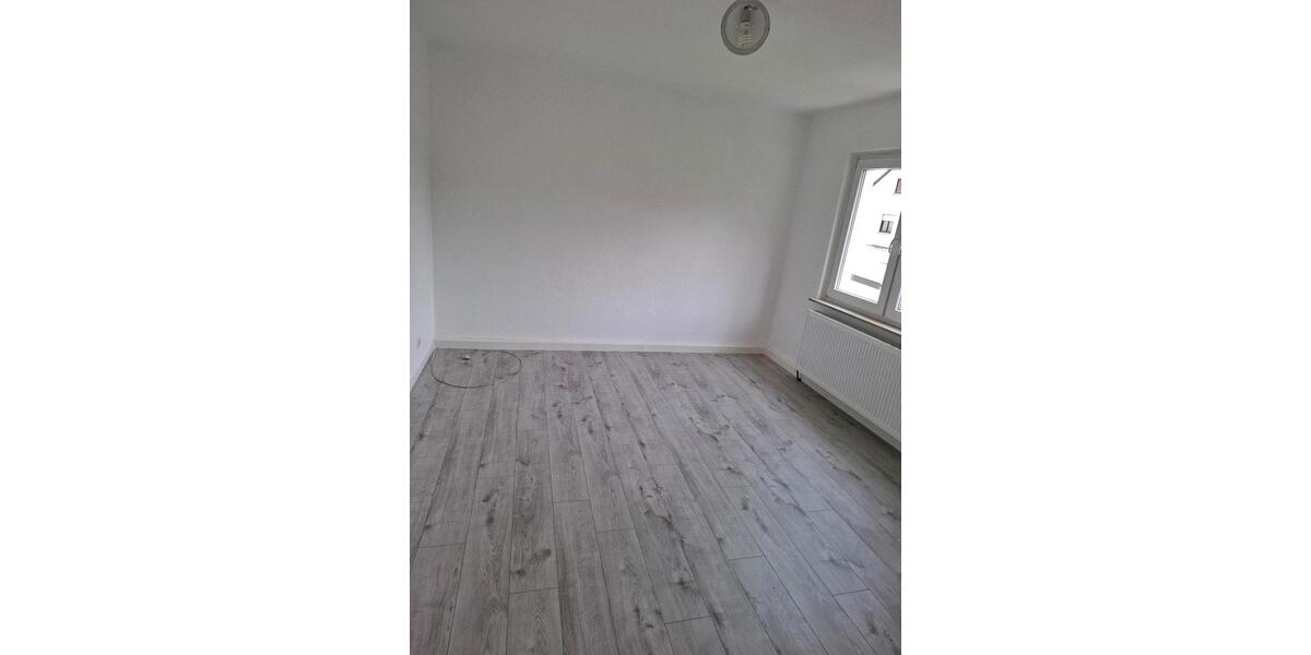 Etagenwohnung Neuwied Feldkirchen - 2 Zimmer, 48 m&sup2;, 480&euro; | Angebot:25639670