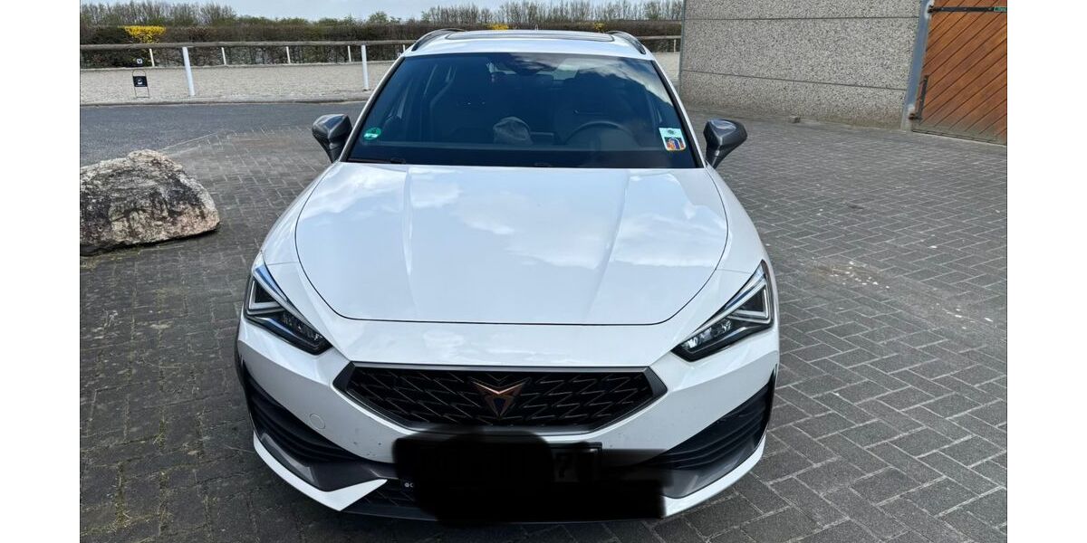Cupra Leon 55.000 km 22.999 &euro; Vettelschoss 53560