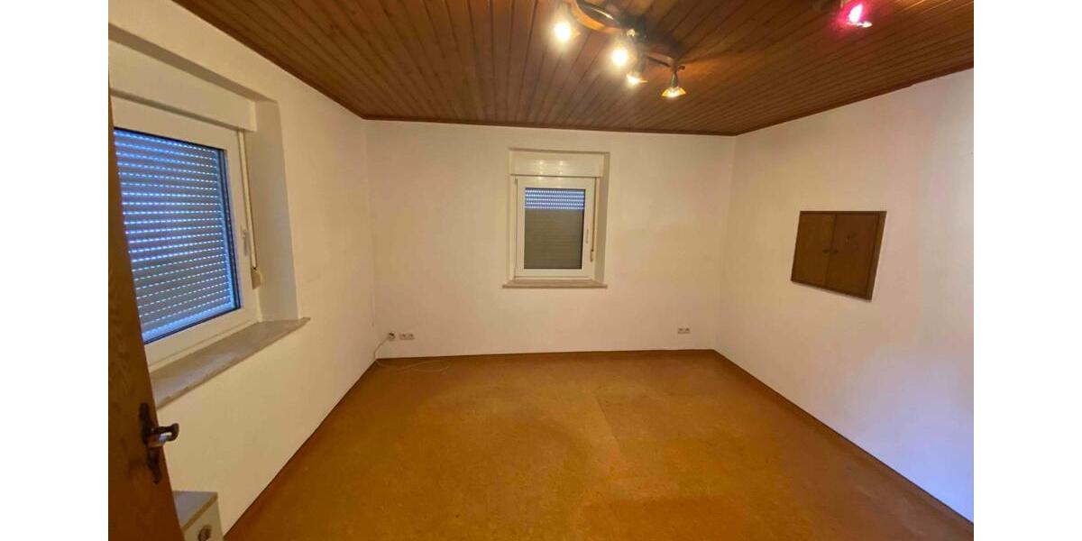 Einfamilienhaus Nickenich - 9 Zimmer, 175 m&sup2;, 449.000&euro; | Angebot:25171397