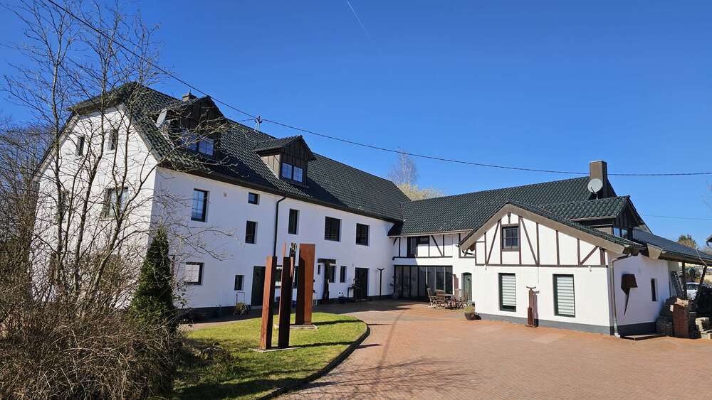 Einfamilienhaus Ziegenhain - 21 Zimmer, 639 m&sup2;, 1.490.000&euro; | Angebot:26672786