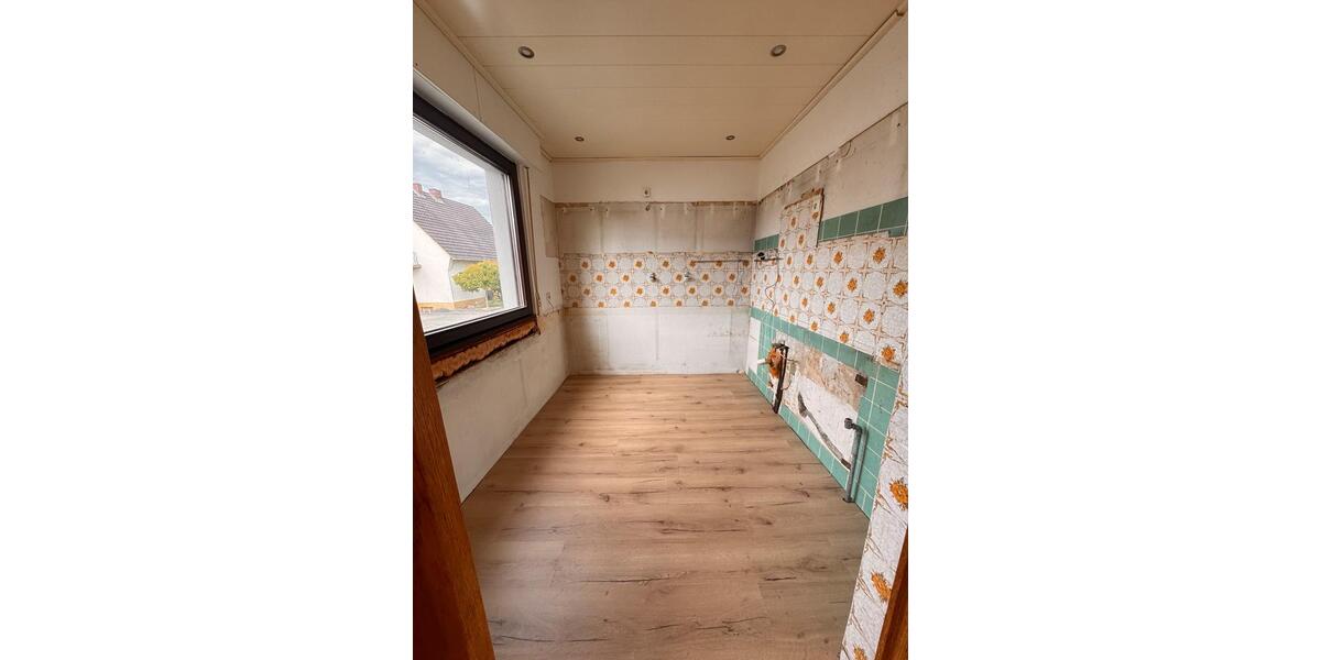 Einfamilienhaus Neuwied Block - 5 Zimmer, 125 m&sup2;, 270.000&euro; | Angebot:26185488