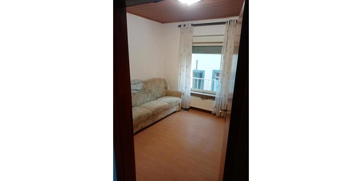 Reihenhaus Bad Breisig - 5 Zimmer, 110 m&sup2;, 220.000&euro; | Angebot:26598173