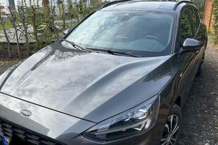 Ford Focus 80.000 km 12.800 &euro; Unkel 53572