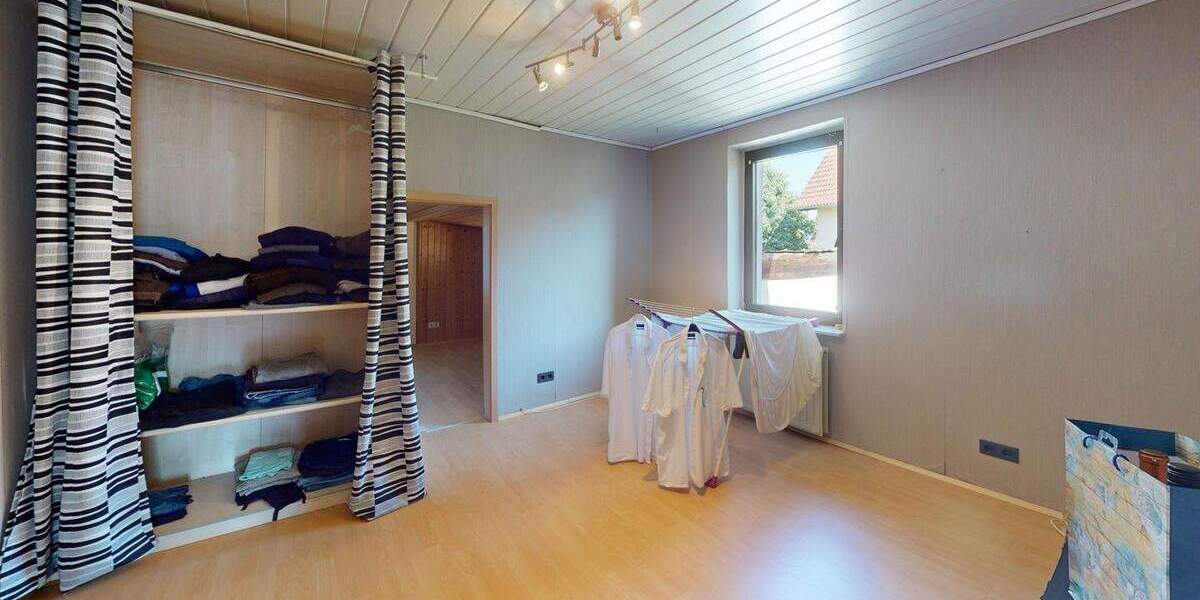 Mehrfamilienhaus, Wohnhaus Anhausen - 6 Zimmer, 176 m&sup2;, 339.000&euro; | Angebot:25728162