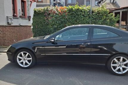 Mercedes-Benz CL 200 215.000 km 2.500 &euro; Ochtendung 56299