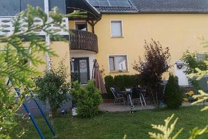 Haus Oberdreis - 7 Zimmer, 200 m&sup2;, 239.000&euro; | Angebot:25614199