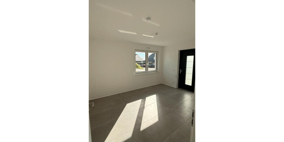 Terrassenwohnung Breitscheid - 3.5 Zimmer, 115 m&sup2;, 980&euro; | Angebot:25352896