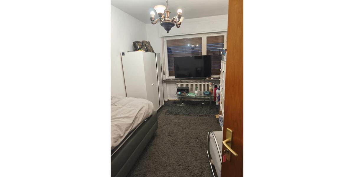 Etagenwohnung Koblenz Bisholder - 8 Zimmer, 130 m&sup2;, 1.800&euro; | Angebot:25379828