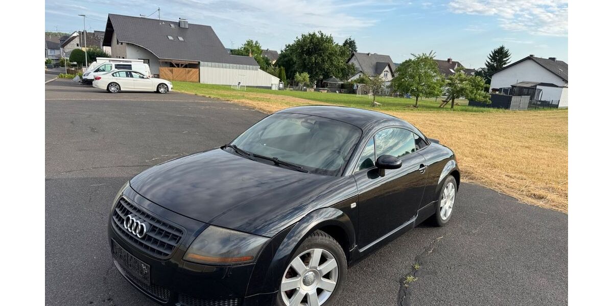 Audi TT 315.000 km 1.799 &euro; Gondershausen 56283
