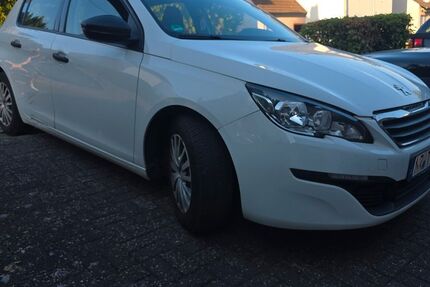 Peugeot 308 155.000 km 2.790 &euro; Neuwied 56567