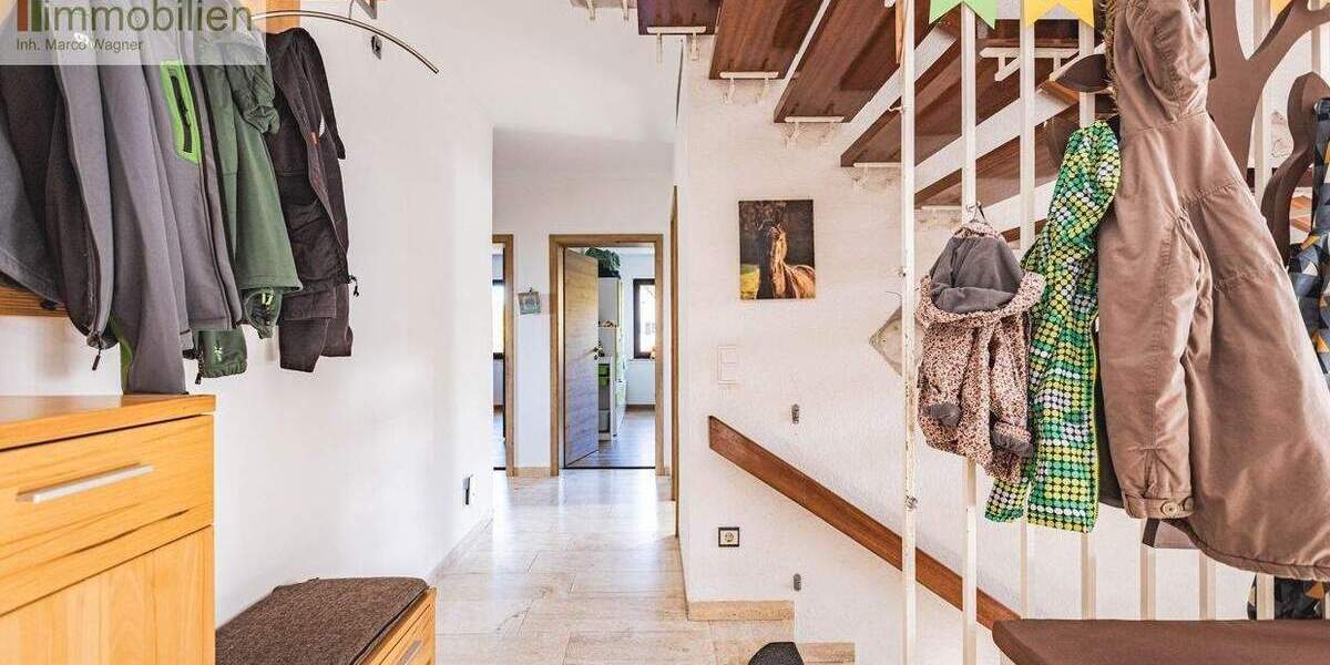 Mehrfamilienhaus, Wohnhaus Breitscheid - 9 Zimmer, 200 m&sup2;, 725.000&euro; | Angebot:25690720