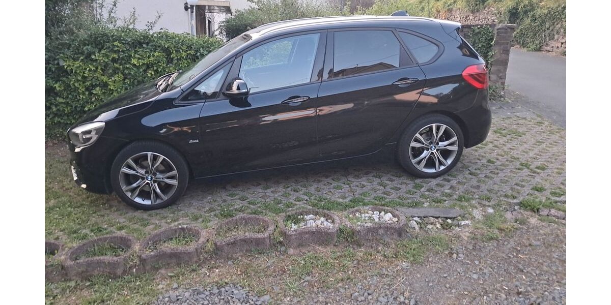 BMW 218 Active Tourer 130.000 km 11.900 &euro; Neuwied 56566