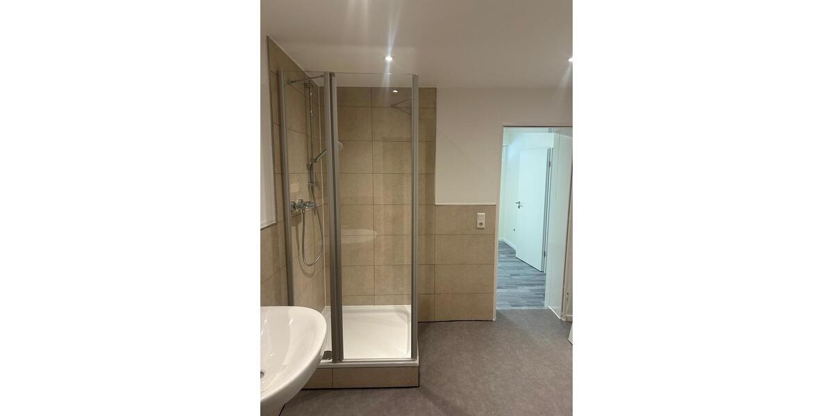 Erdgeschoßwohnung Dierdorf - 2 Zimmer, 70 m&sup2;, 580&euro; | Angebot:25976011