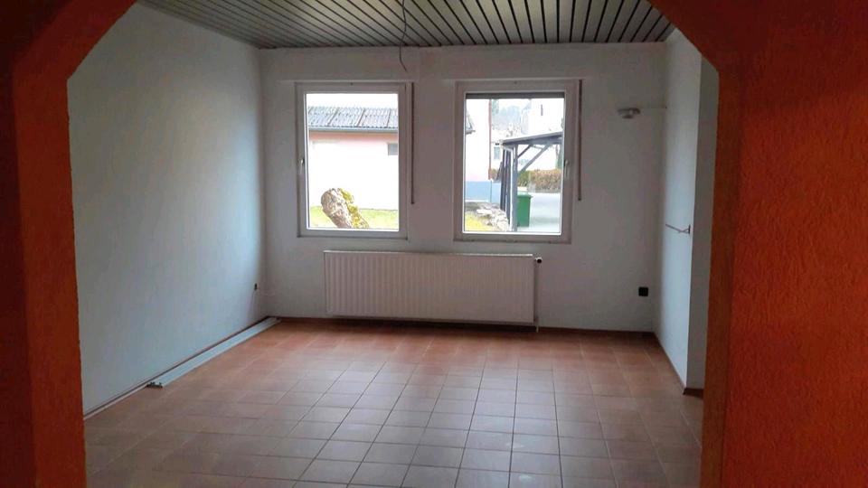 Erdgeschoßwohnung Herschbach - 3.5 Zimmer, 85 m&sup2;, 650&euro; | Angebot:26032362