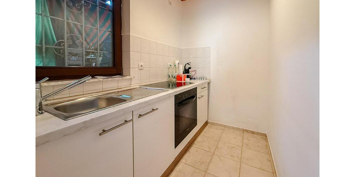 Gewerbeobjekt Straßenhaus - 528&euro; | Angebot:25371445