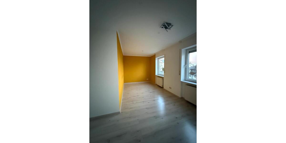 Etagenwohnung Neuwied - 3.5 Zimmer, 101 m&sup2;, 255.000&euro; | Angebot:26021202