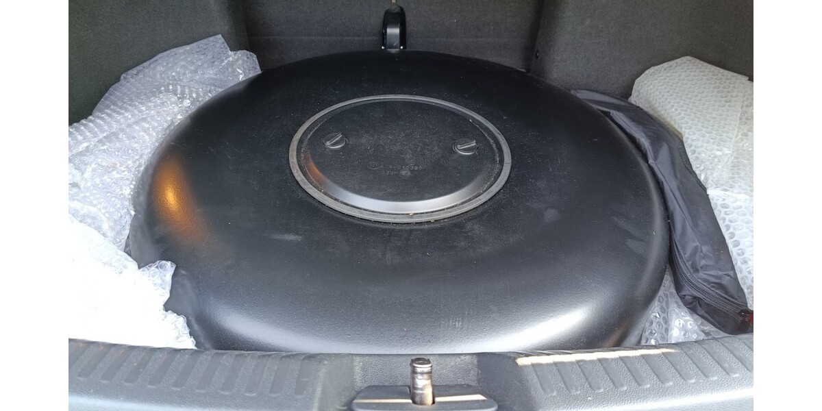 VW Beetle 93.000 km 19.540 &euro; Ney 56283