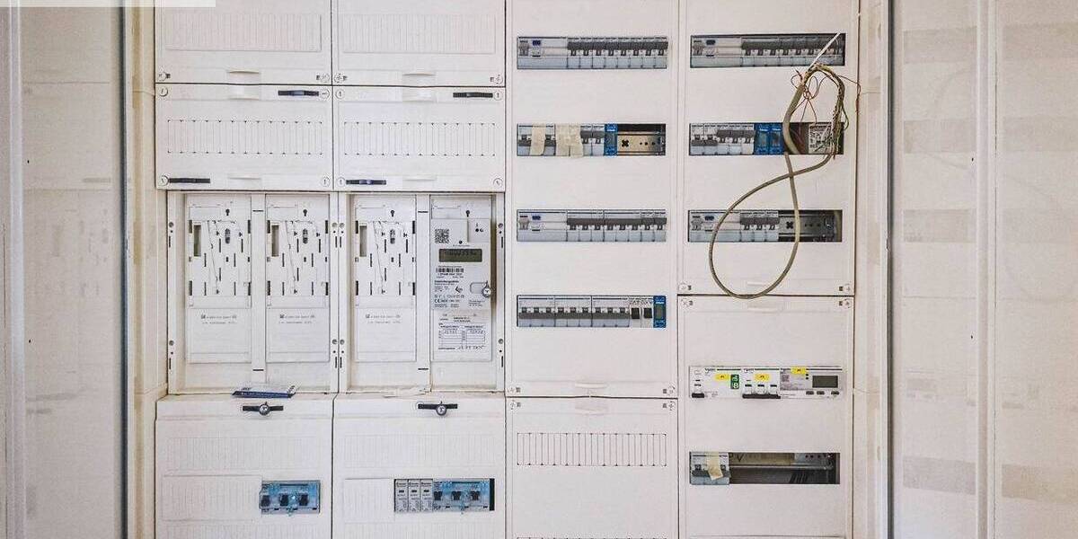 Einfamilienhaus Breitscheid - 9 Zimmer, 200 m&sup2;, 449.000&euro; | Angebot:25744964