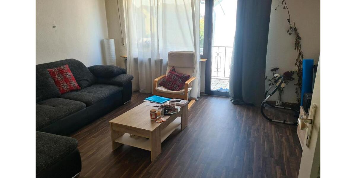 Etagenwohnung Urmitz - 2.5 Zimmer, 73 m&sup2;, 660&euro; | Angebot:26034325