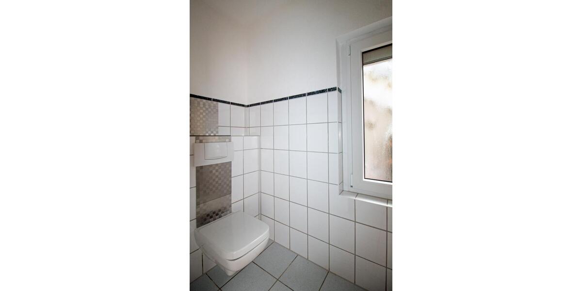 Terrassenwohnung Bad Breisig - 5 Zimmer, 146 m&sup2;, 1.200&euro; | Angebot:25899261