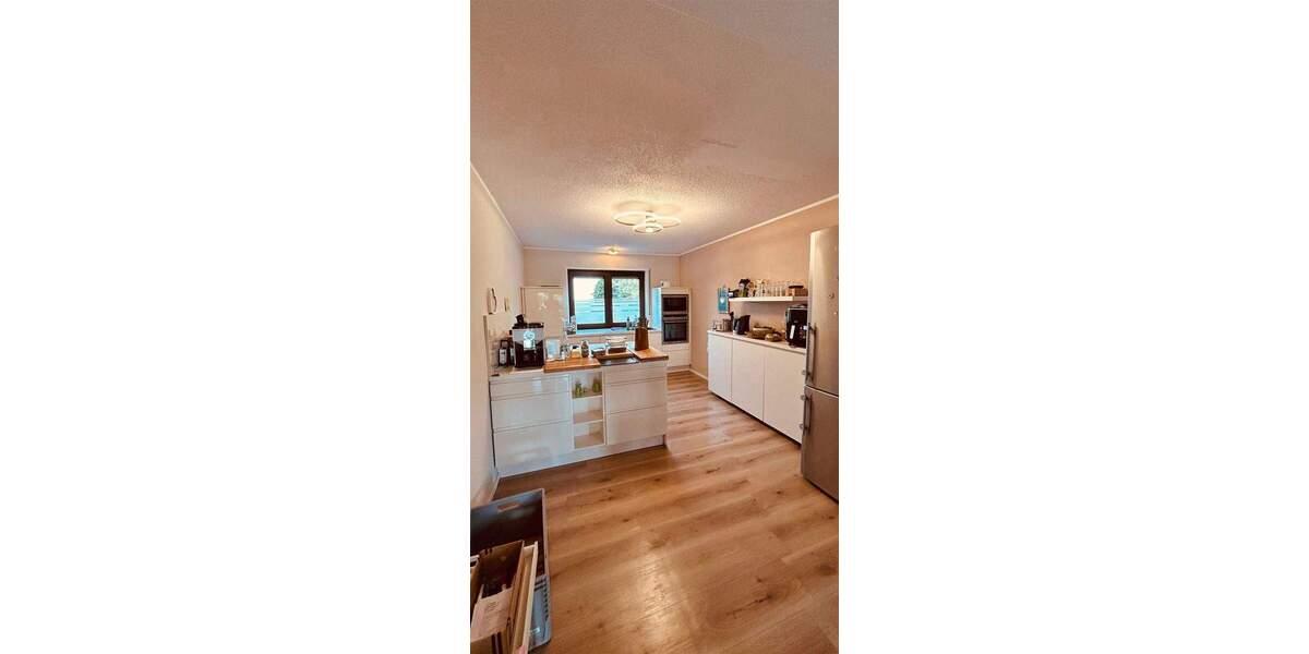 Etagenwohnung Neuwied Heimbach-Weis - 3 Zimmer, 125 m&sup2;, 315.000&euro; | Angebot:25740419