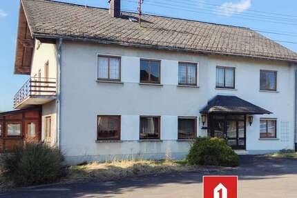 Haus Freirachdorf - 18 Zimmer, 317 m&sup2;, 329.000&euro; | Angebot:25750121