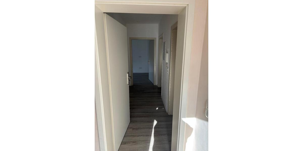 Etagenwohnung Koblenz Bubenheim - 3 Zimmer, 71 m&sup2;, 595&euro; | Angebot:25410990