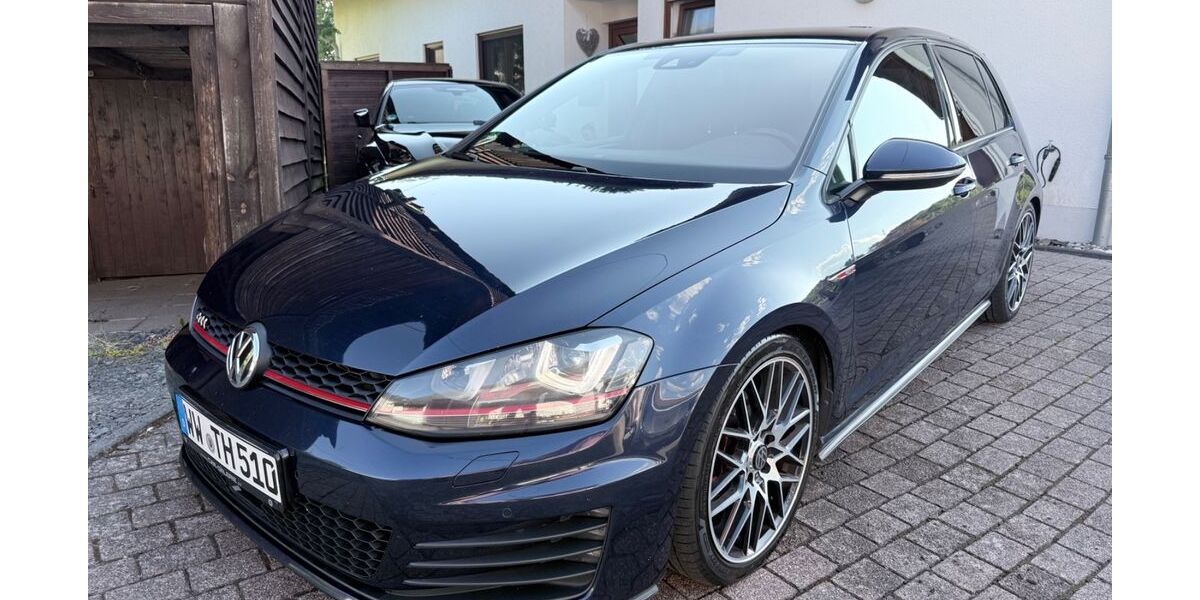 VW Golf 157.000 km 12.900 &euro; Hilgert 56206