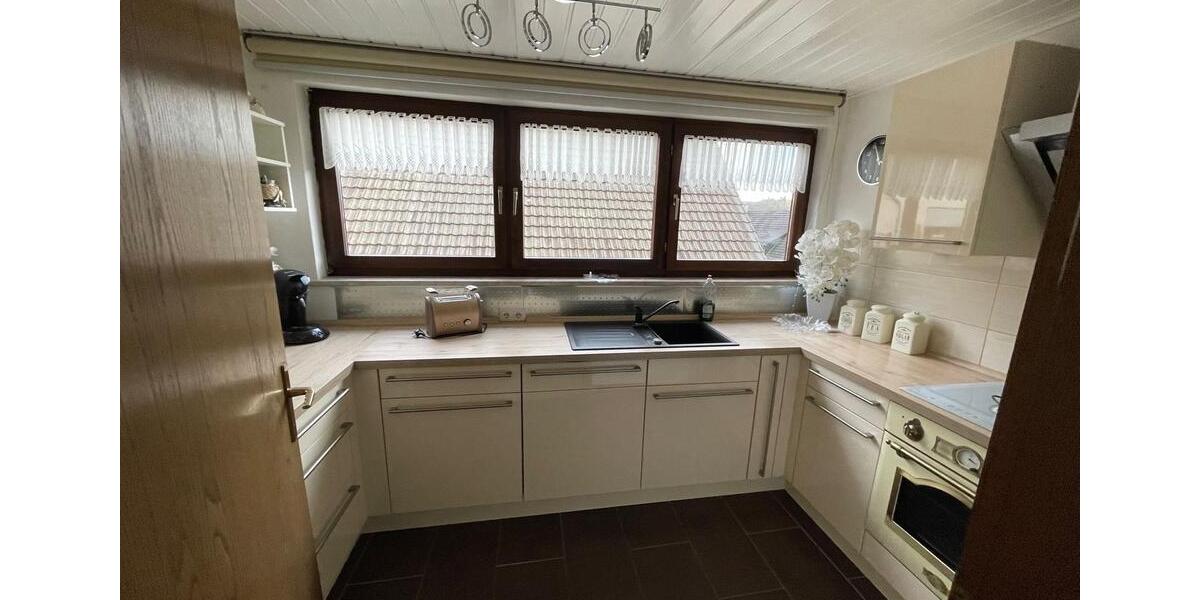 Dachgeschoßwohnung Oberlahr - 3 Zimmer, 102 m&sup2;, 700&euro; | Angebot:25149201