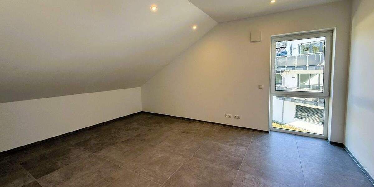 Etagenwohnung Oberhonnefeld-Gierend Oberhonnefeld - 3 Zimmer, 104 m&sup2;, 1.255&euro; | Angebot:25729738