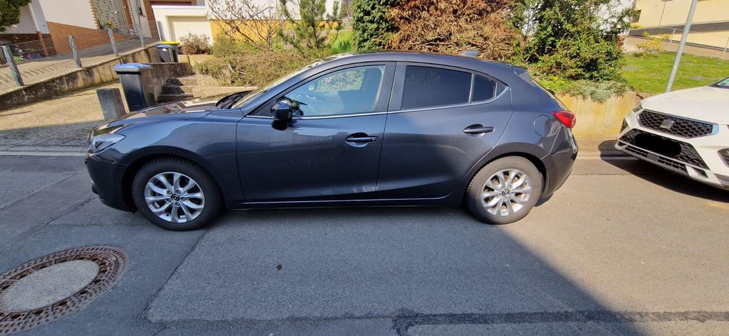 Mazda 3 118.093 km 10.000 &euro; Mayen 56727