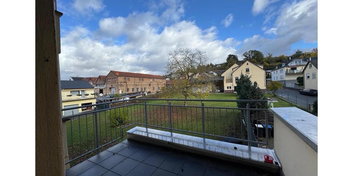 Etagenwohnung Lahnstein - 4 Zimmer, 84 m&sup2;, 840&euro; | Angebot:26670988