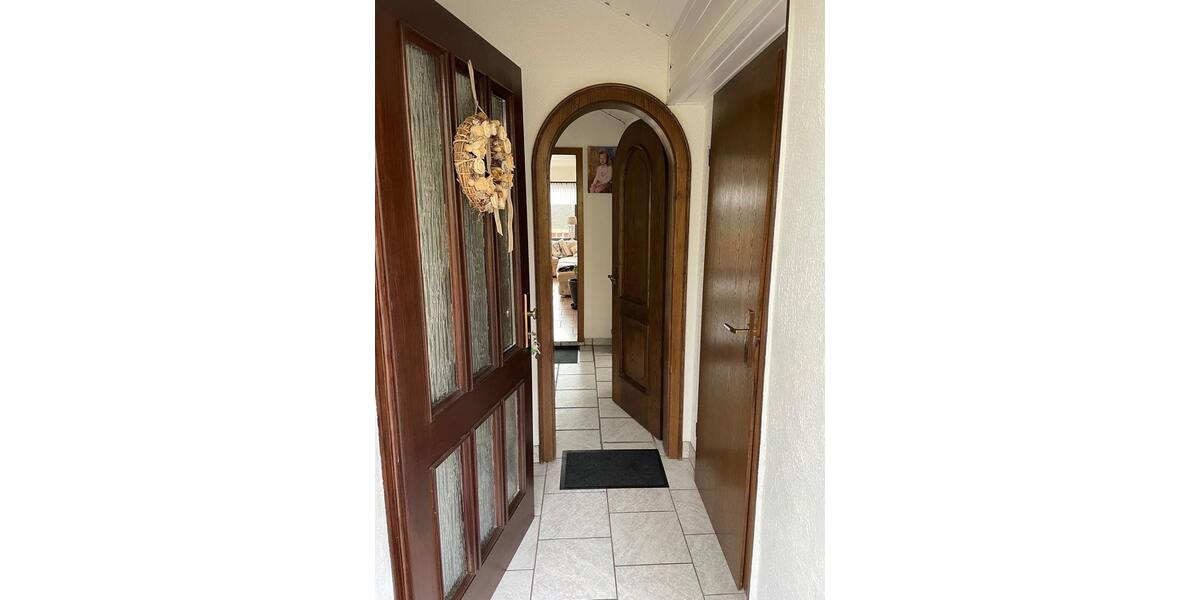 Dachgeschoßwohnung Oberlahr - 3 Zimmer, 102 m&sup2;, 700&euro; | Angebot:25149201