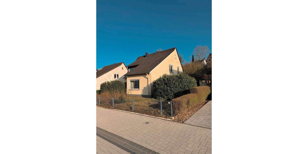 Einfamilienhaus Urbar - 7 Zimmer, 140 m&sup2;, 449.000&euro; | Angebot:25684948