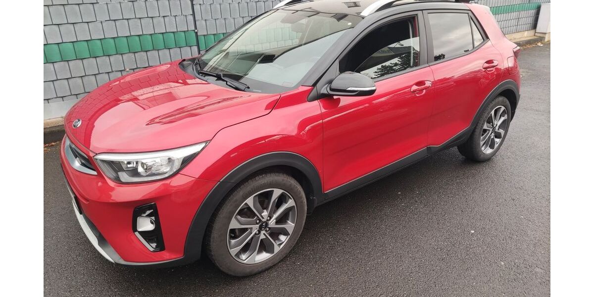 Kia Stonic 32.500 km 13.480 &euro; Koblenz 56070