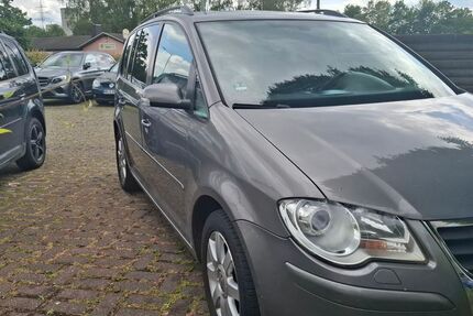 VW Touran 313.000 km 2.800 &euro; Neuwied 56564