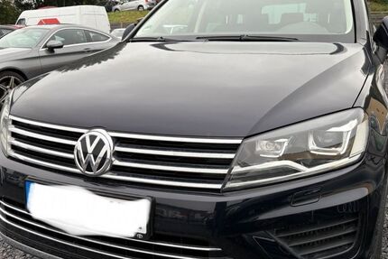 VW Touareg 274.000 km 12.950 &euro; Ochtendung 56299