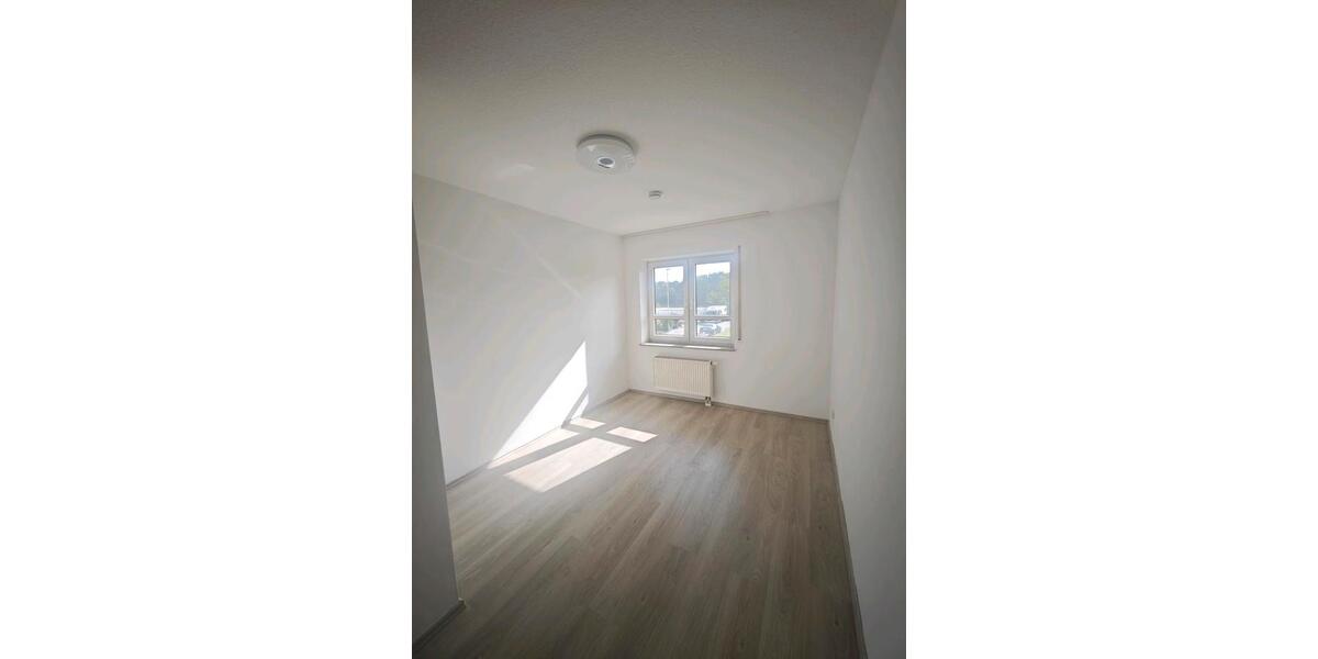 Doppelhaushälfte Weißenthurm - 4 Zimmer, 120 m&sup2;, 1.295&euro; | Angebot:27680066