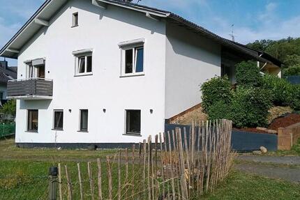 Haus Bad Ems - 5 Zimmer, 170 m&sup2;, 420.000&euro; | Angebot:27005593