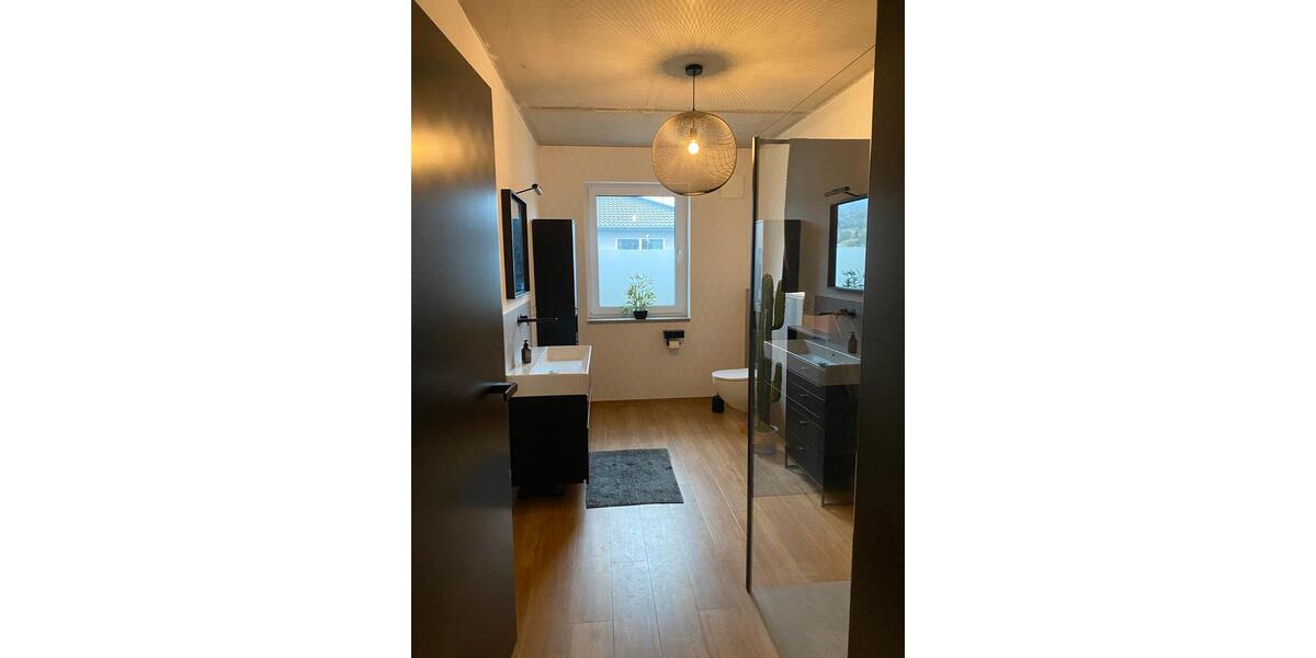 Doppelhaushälfte Neuwied Feldkirchen - 4.5 Zimmer, 160 m&sup2;, 560.000&euro; | Angebot:24247706