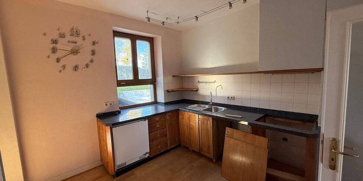 Einfamilienhaus Mayen / Hausen bei Mayen Hausen - 4 Zimmer, 140 m&sup2;, 250.000&euro; | Angebot:25731089
