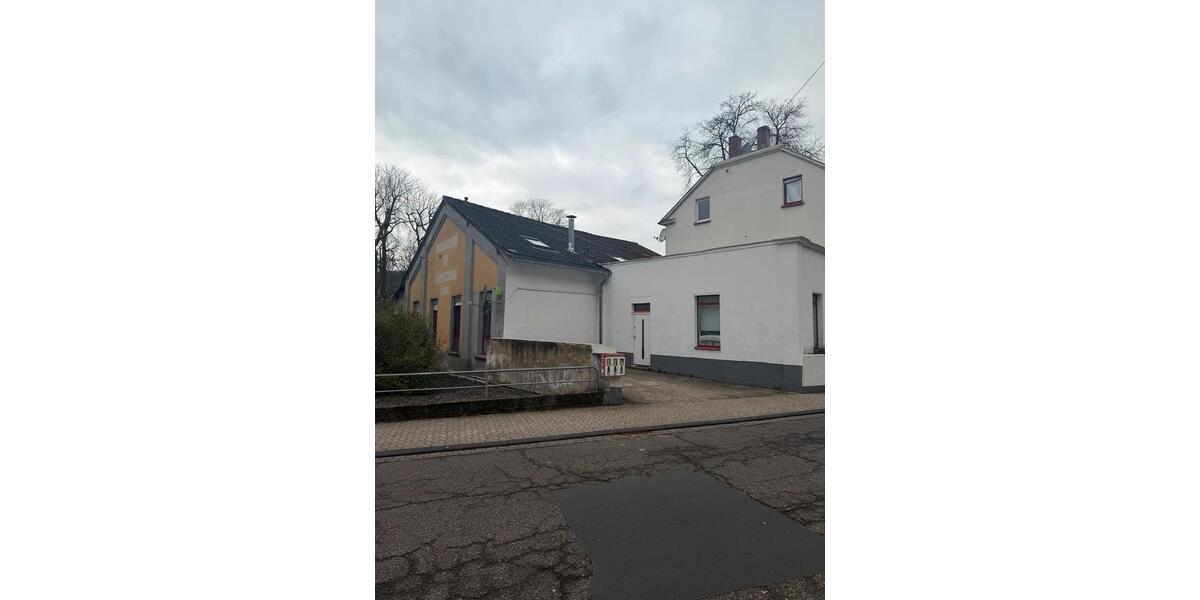 Mehrfamilienhaus, Wohnhaus Rheinbrohl - 18 Zimmer, 580 m&sup2;, 550.000&euro; | Angebot:25283354