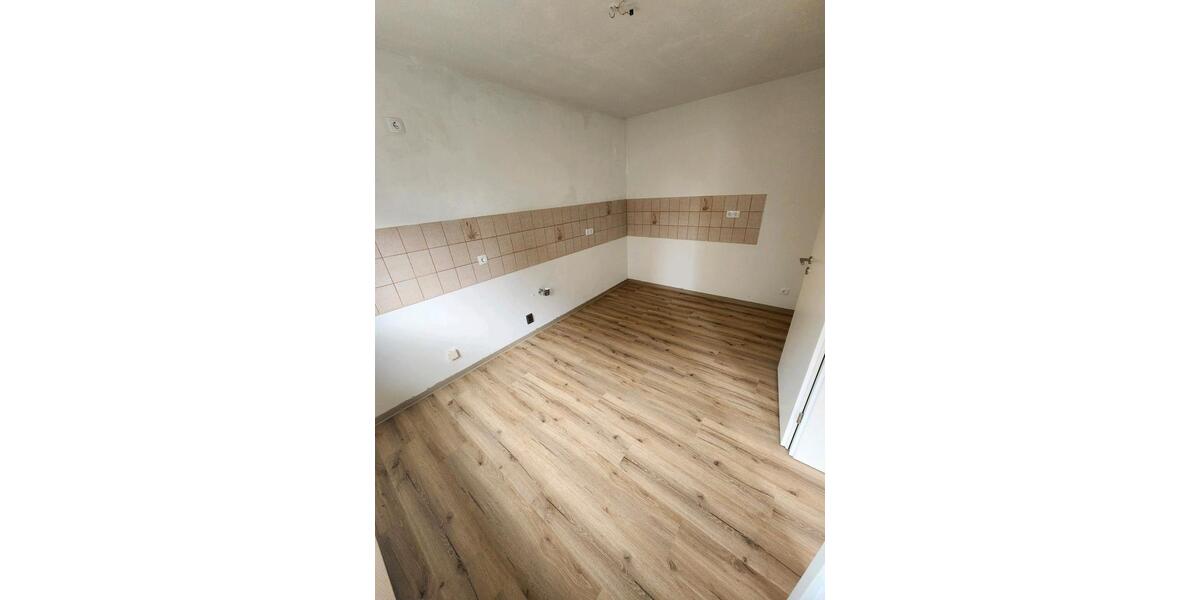 Etagenwohnung Linz am Rhein - 3 Zimmer, 86 m&sup2;, 825&euro; | Angebot:26643494