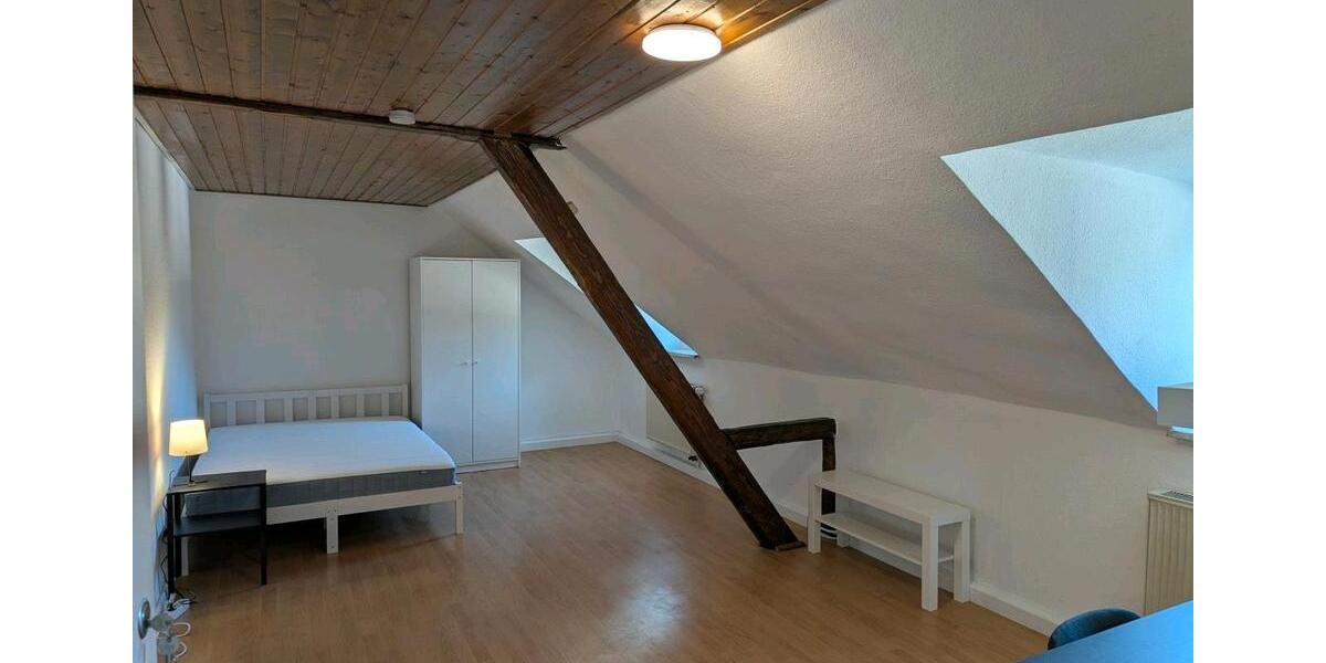 Dachgeschoßwohnung Neuwied - 3 Zimmer, 90 m&sup2;, 1.050&euro; | Angebot:25851207