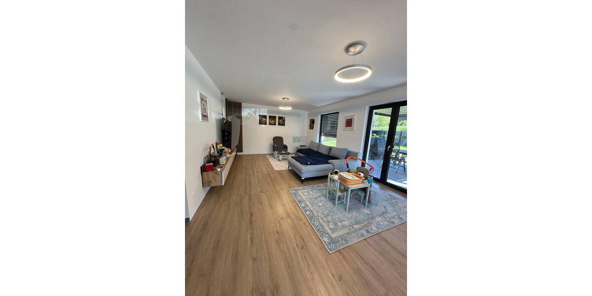 Einfamilienhaus Sankt Katharinen (Landkreis Neuwied) - 7 Zimmer, 180 m&sup2;, 2.400&euro; | Angebot:26806002