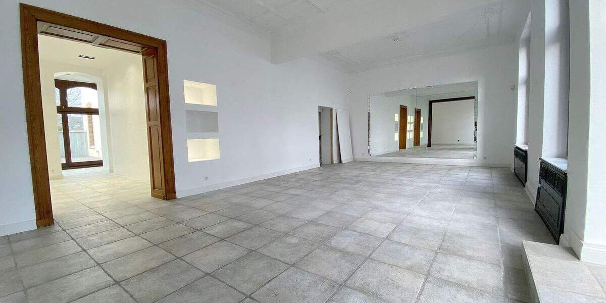 Gewerbeobjekt Neuwied - 5 Zimmer, 195 m&sup2;, 1.500&euro; | Angebot:25747873