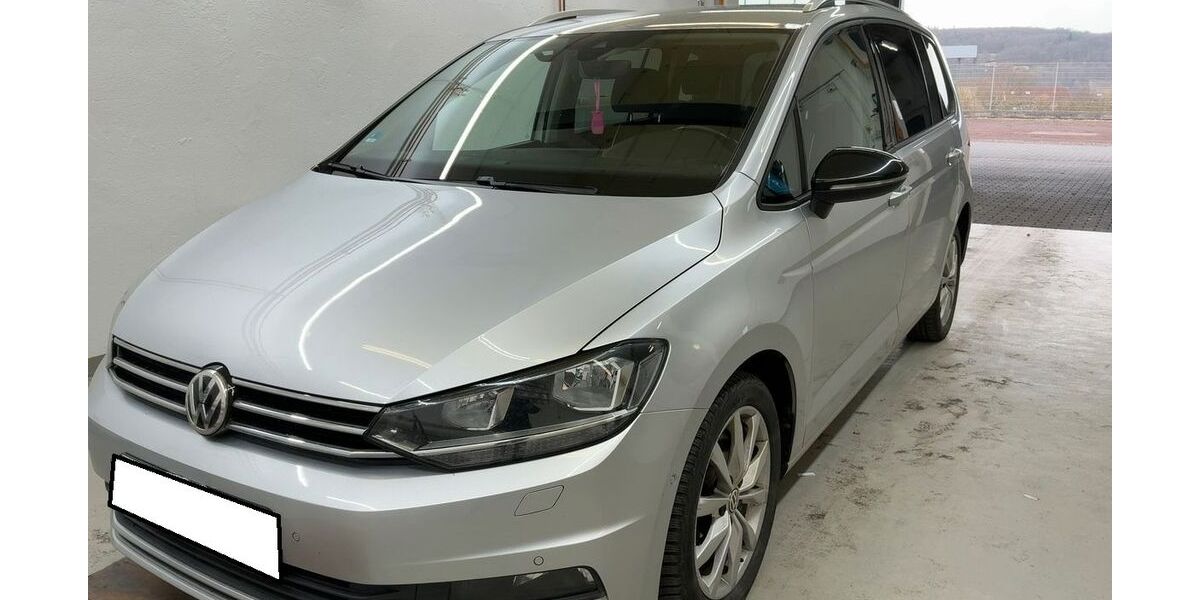 VW Touran 108.000 km 18.490 &euro; Oberwinter 53424