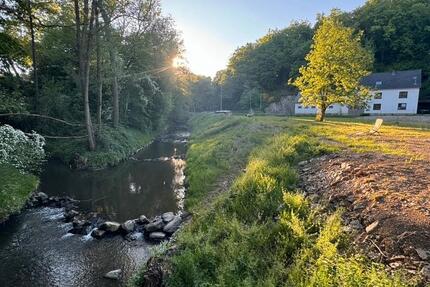 Haus Neustadt (Wied) Hombach - 7 Zimmer, 145 m&sup2;, 160.000&euro; | Angebot:25765596